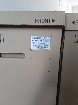 品質 LG 55インチ 液晶テレビパネル TFT-LCDディスプレイパネル 450 CD/M2輝度 1920*1080解像度 51ピンコネクタ 工場